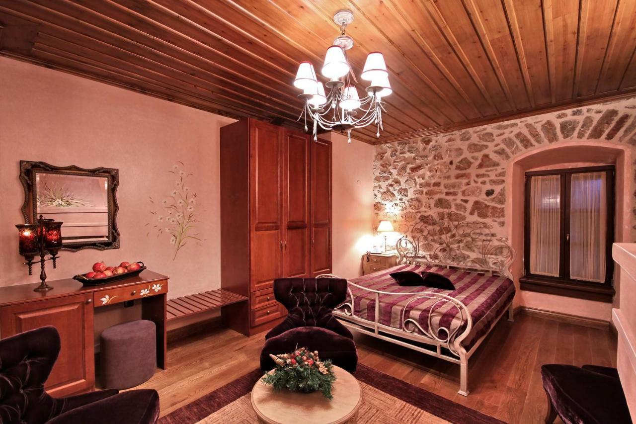 Lousiou Nymfes Bed and Breakfast Gortynia Esterno foto